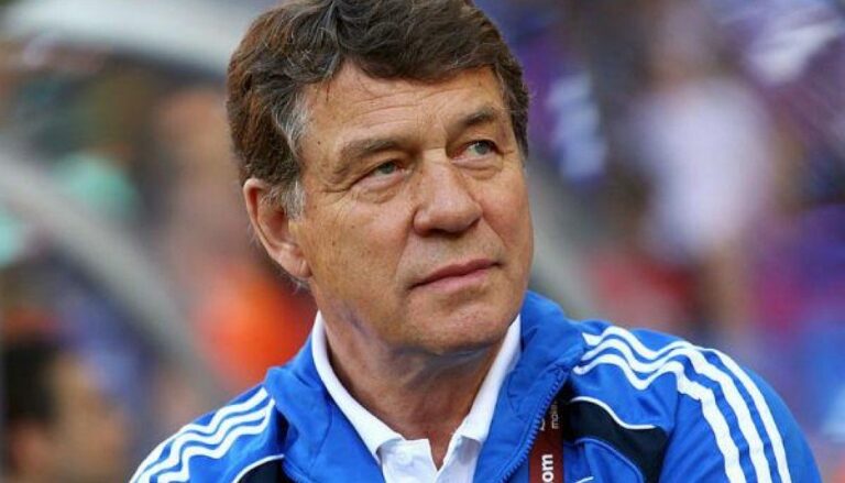 Ότο Ρεχάγκελ: Ο “Βασιλιάς” Ότο και το έπος του 2004 σε ταινία